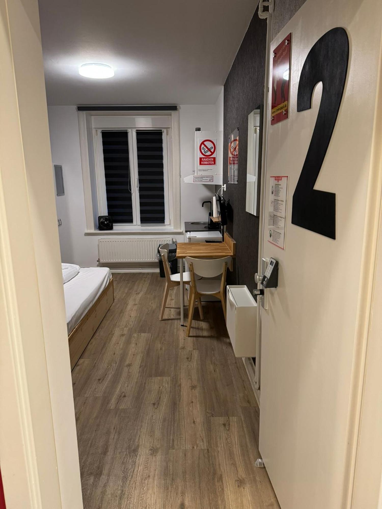 Room Pauli Hamburgo Exterior foto